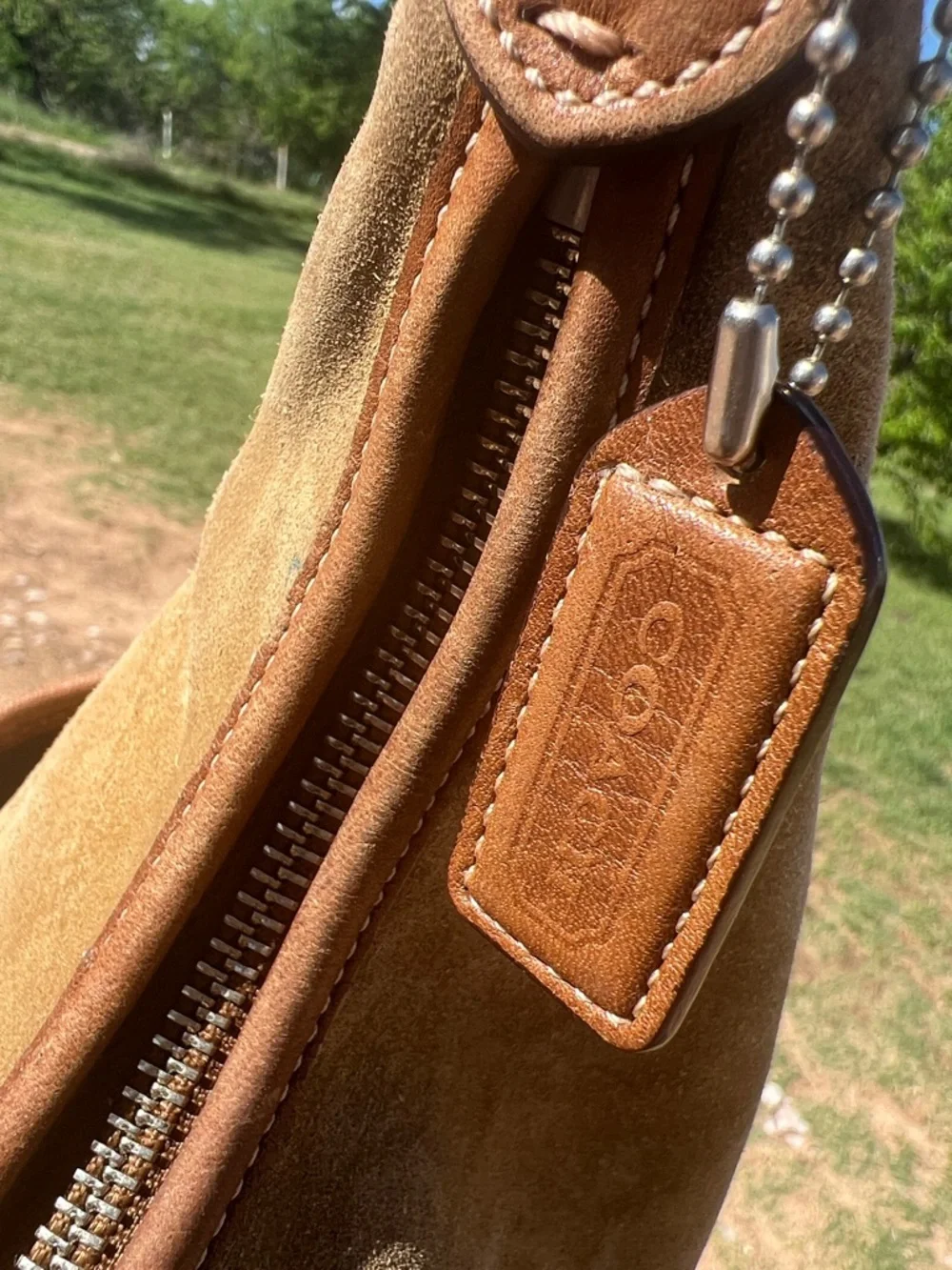 Coach  SOHO Vintage 7559 Suede Hobo Bag Tan Brown Leather Y2K Shoulder Bag GUC - Picture 9 of 16